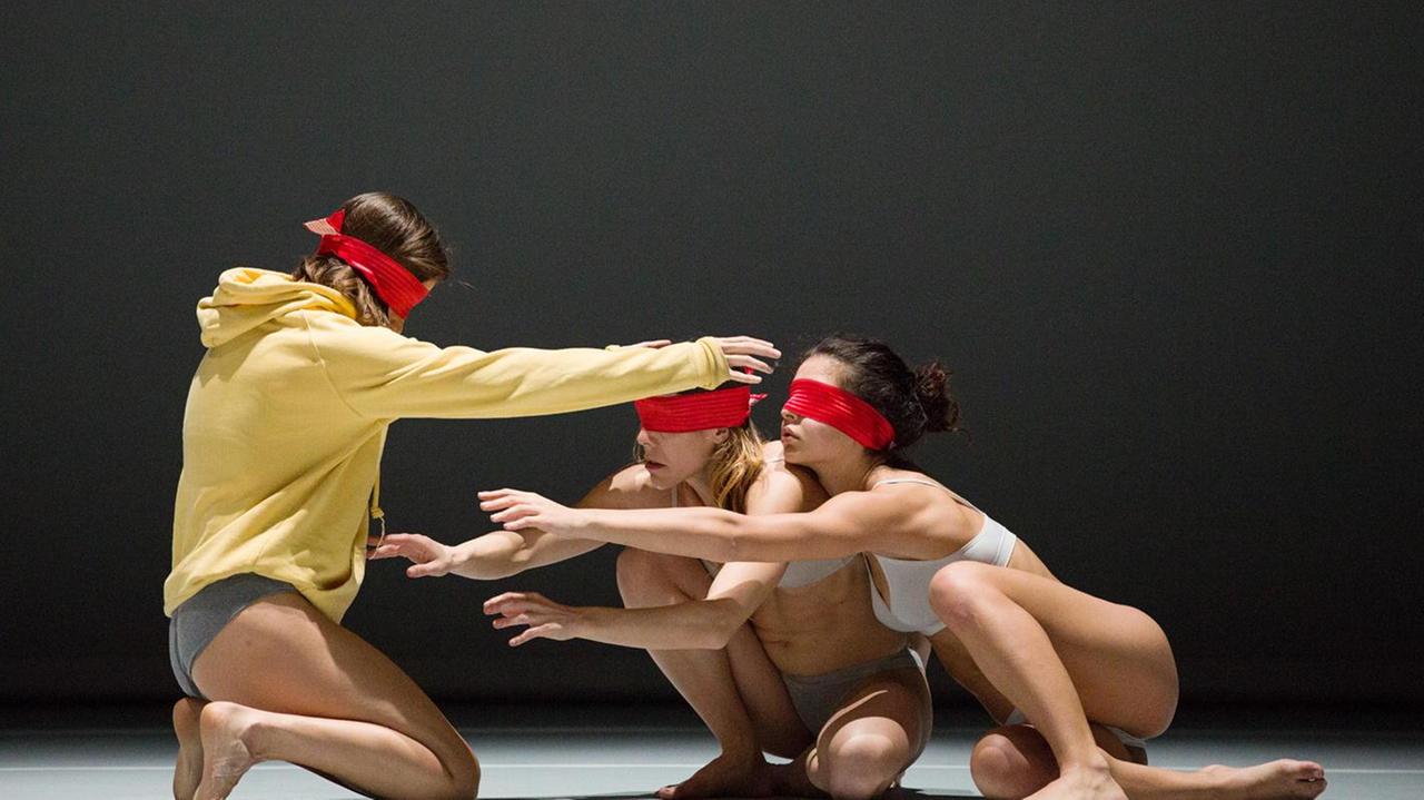 Una performance durante uno degli spettacoli di Contemporanea