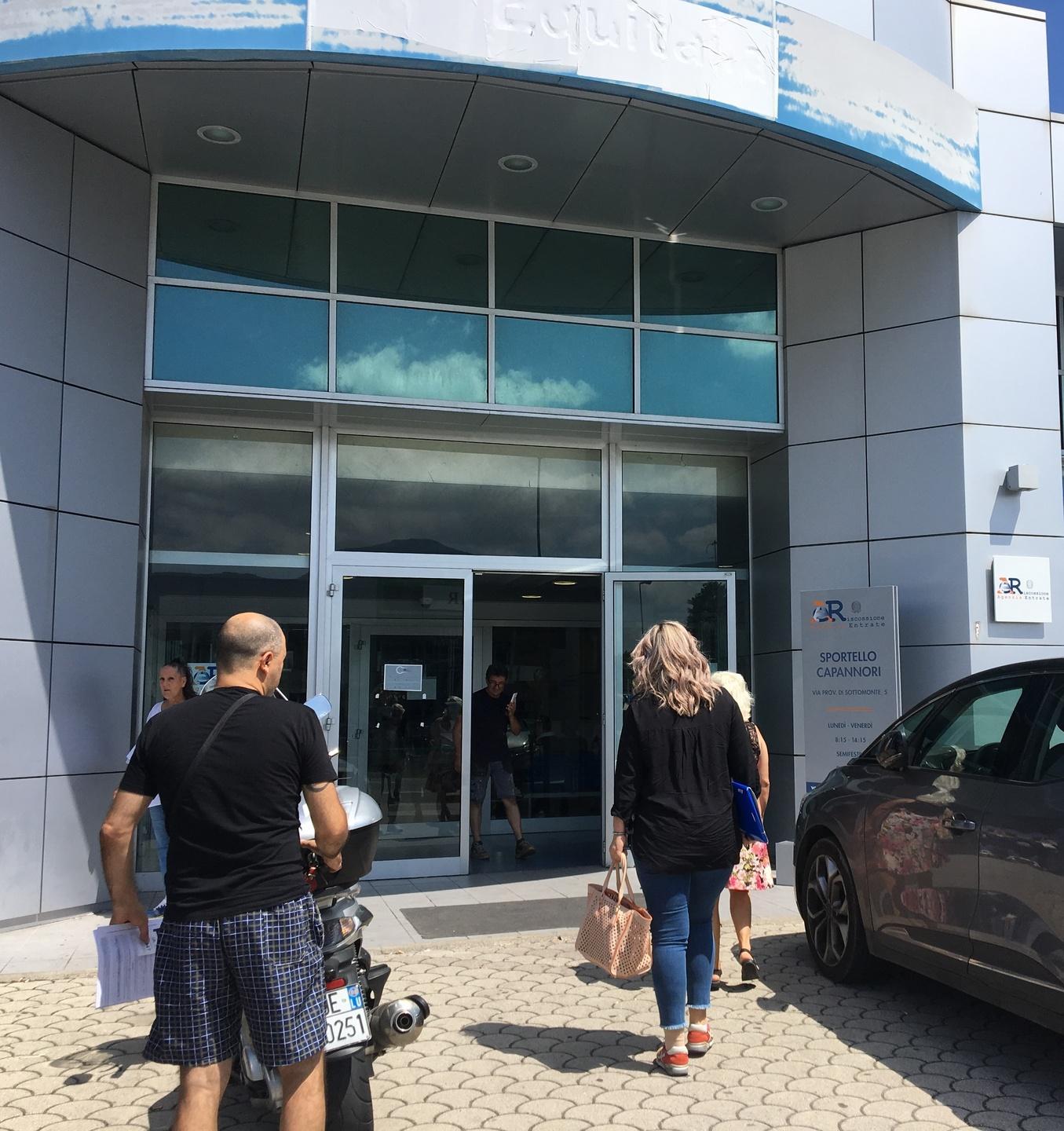 All’Agenzia delle Entrate su appuntamento
