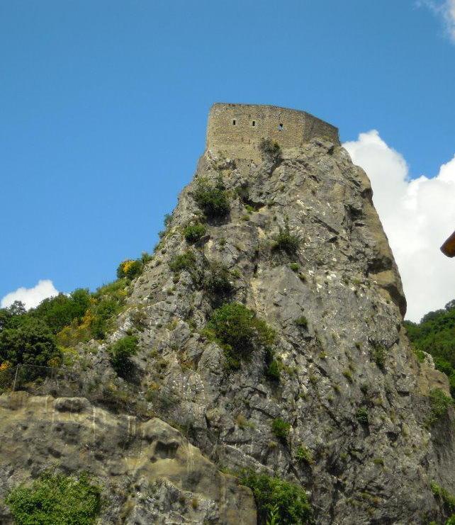 Da Poste Italiane annullo filatelico dedicato alla Rocca 