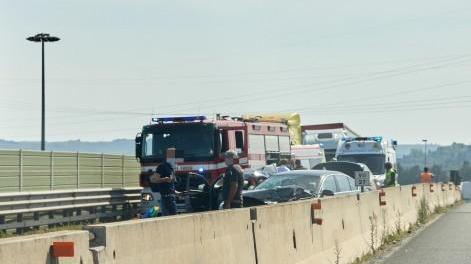 Incidente sulla Fi-Pi-Li: 5 feriti