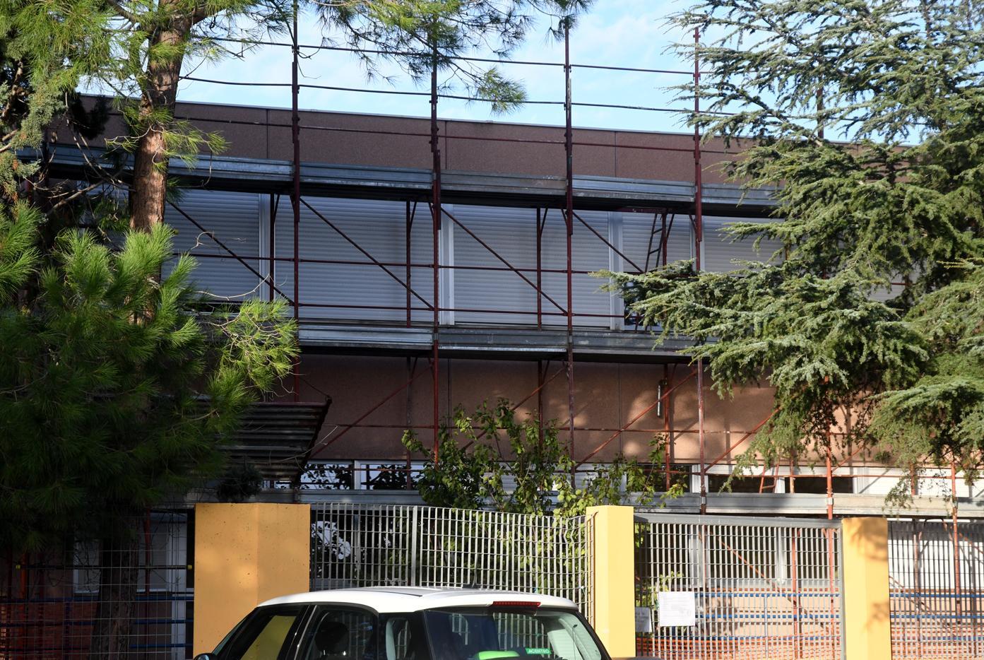 Elementari di via Cairoli, la riapertura diventa un rebus