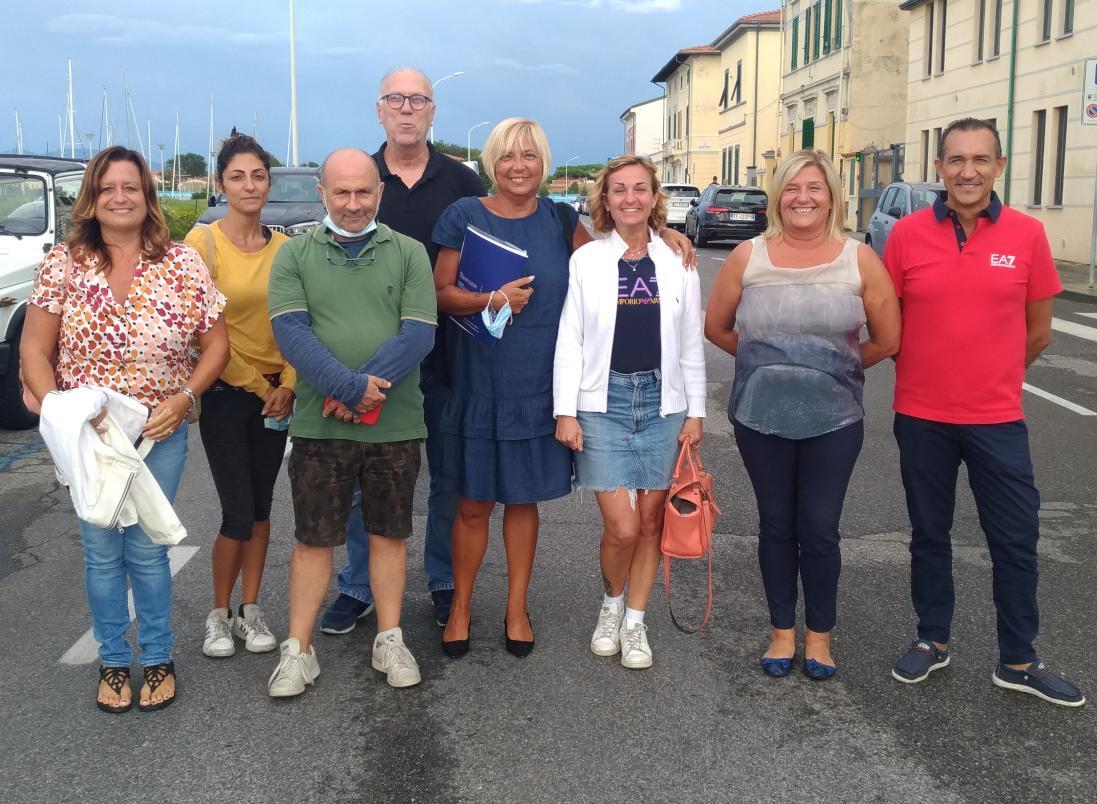 Marina di Pisa, chiusura del lungomare anche a ottobre: è di nuovo polemica 
