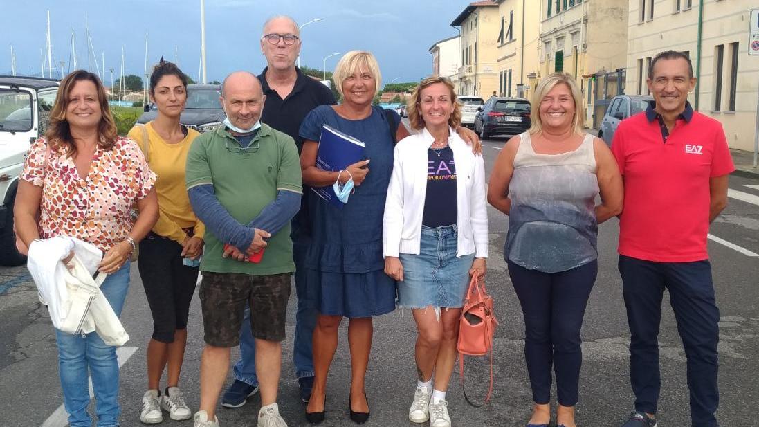 Marina di Pisa, chiusura del lungomare anche a ottobre: è di nuovo polemica