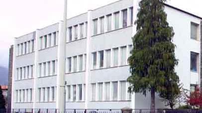 Tutti in classe distanziati Slitta il servizio mensa: partirà a metà ottobre