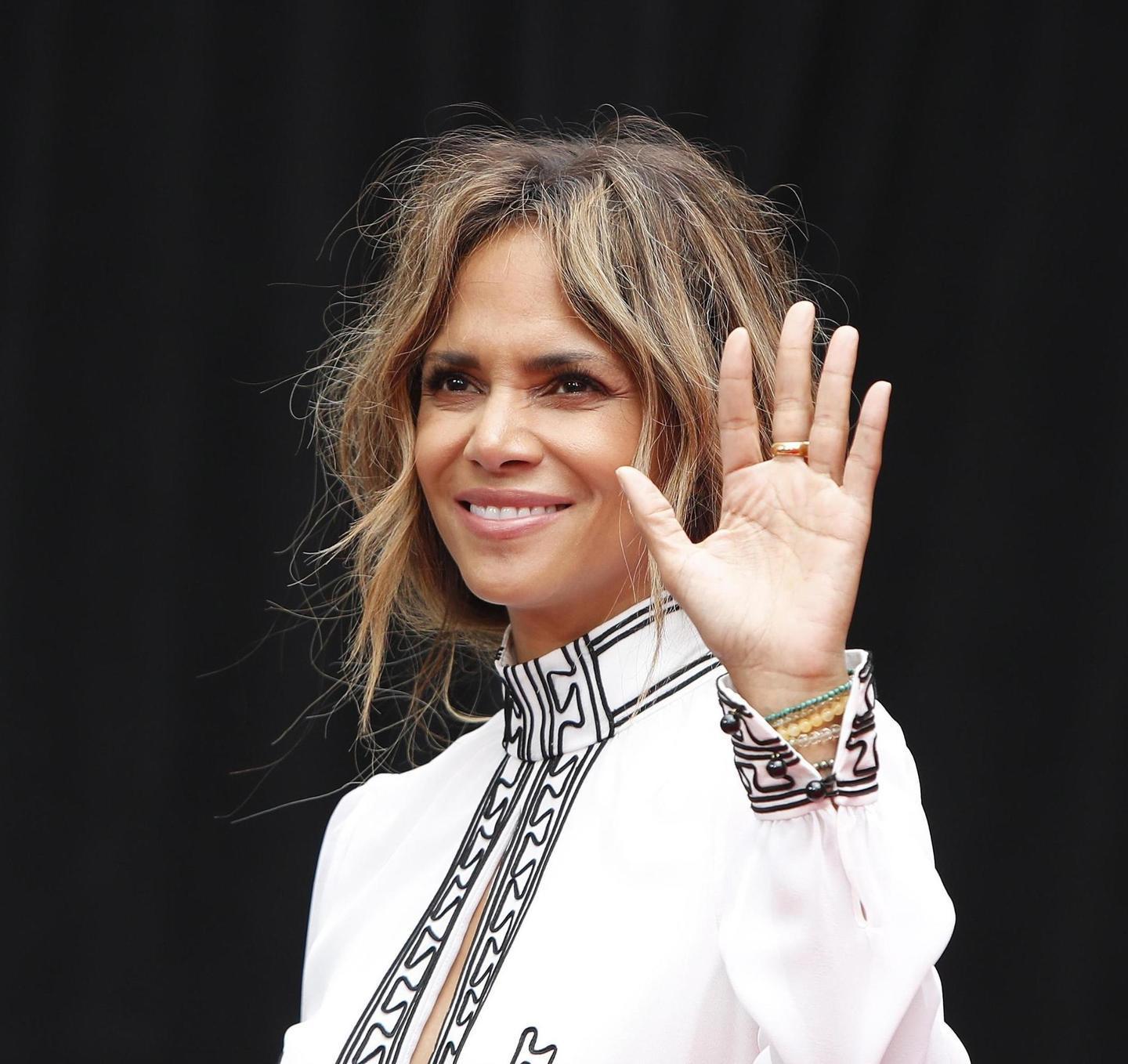 Halle Berry, una prima volta da “fighter” «Sarò una mamma che lotta sul ring»