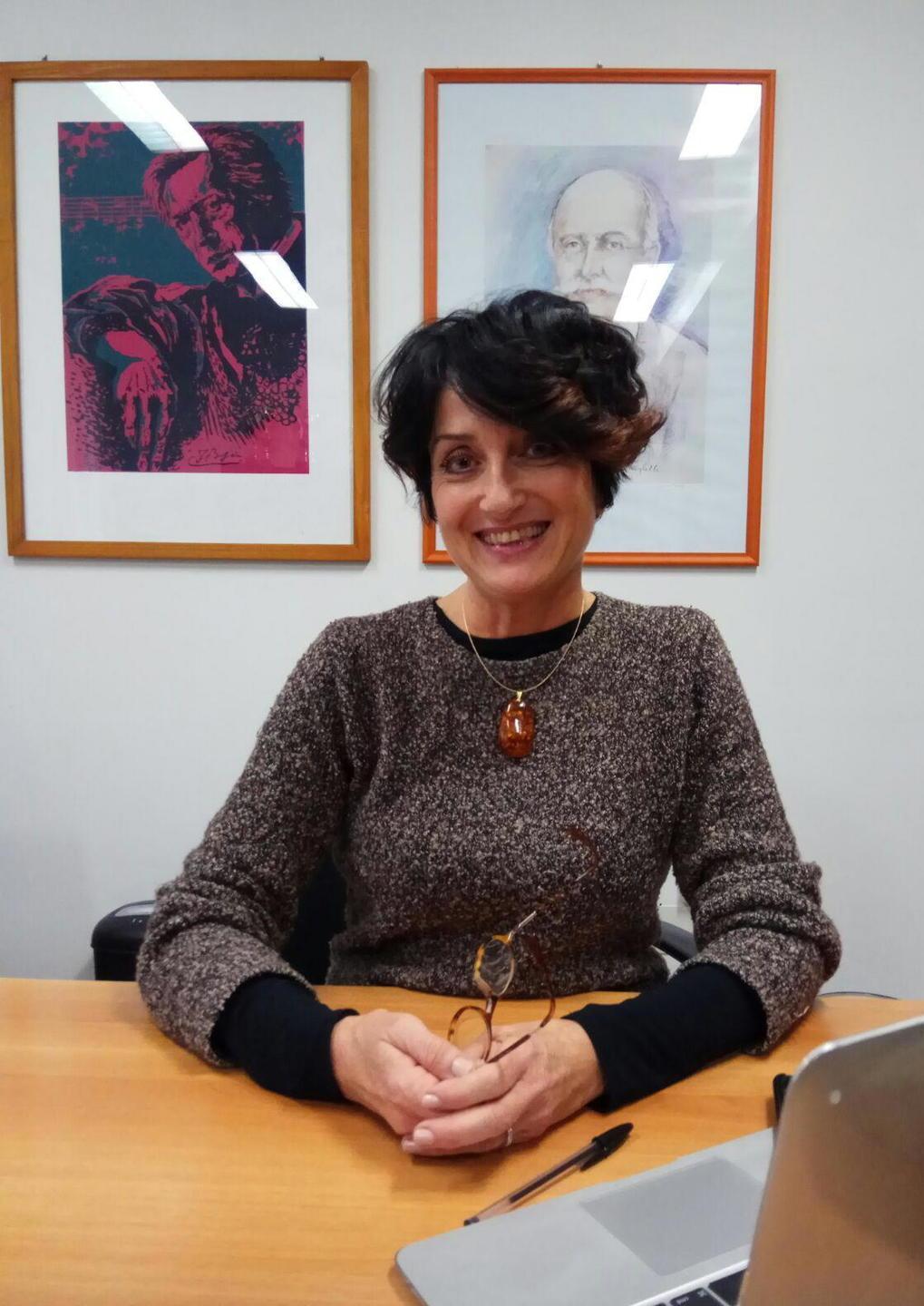 Mascherina, gel, distanze da mantenere Vademecum anti Covid per gli studenti 