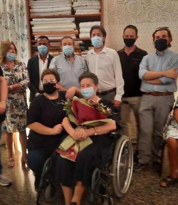 Lodi in festa Ieri il brindisi per i 60 anni di tendaggi 