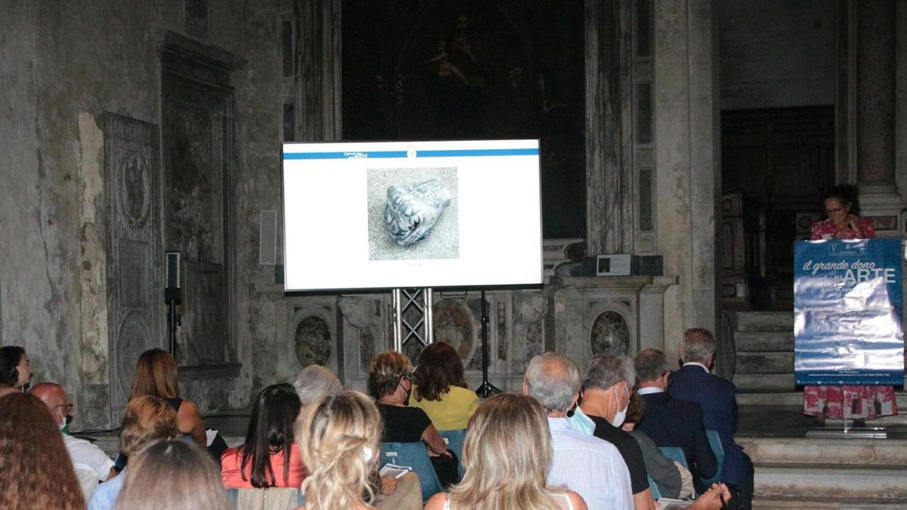 Più di 200mila euro raccolti con le opere donate dagli artisti a Pietrasanta