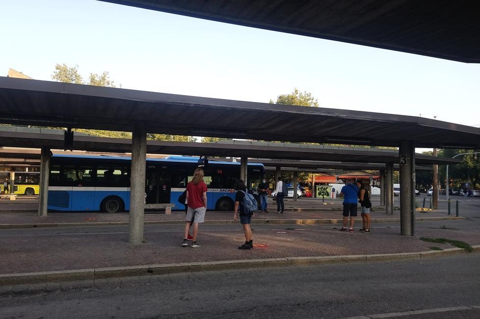 Modena. Lunedì 14 settembre o pieno Ferragosto? Il ritorno a scuola non viaggia in bus 
