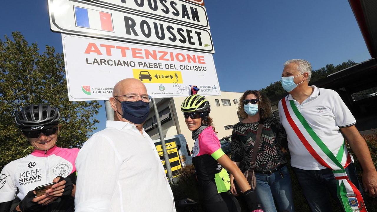 La recordwoman Gianotti: «Le macchine sorpassino i ciclisti a 1,5 metri»