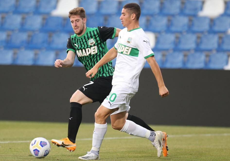 Sassuolo ha tolto i veli Debutto per Ayhan, Marlon a centrocampo 