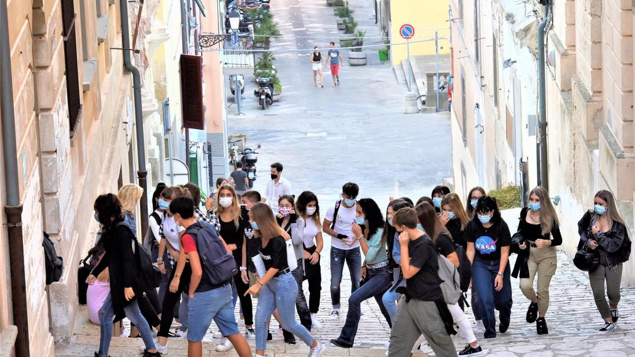 «Ci manca il compagno di banco, ma è bello essere di nuovo in classe»