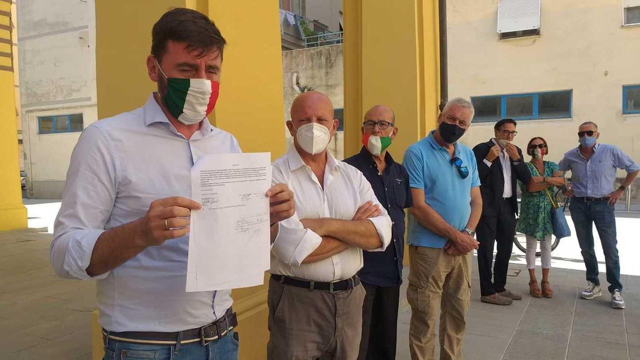 Ecoballe, esposto in procura di Fratelli d’Italia: «Si indaghi sulla fideiussione dell'armatore»