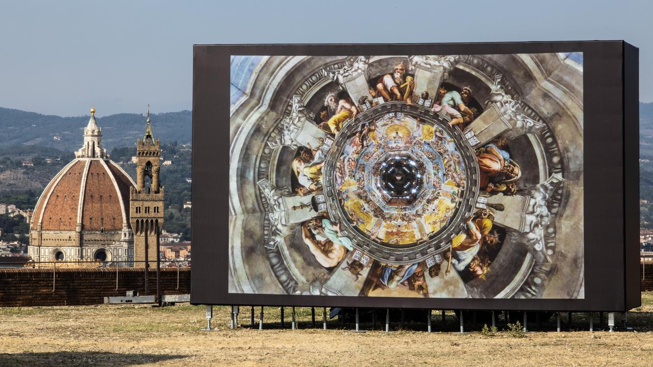 Toscana, "bellezza oltre il limite" negli scatti aerei di Massimo Sestini