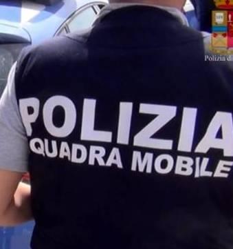 Firme false sui contratti per le schede telefoniche Negoziante denunciato