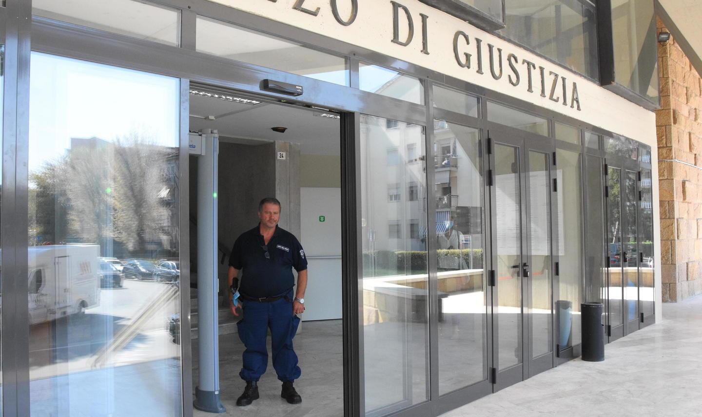 Ripristinato l’ingresso al palazzo del Tribunale