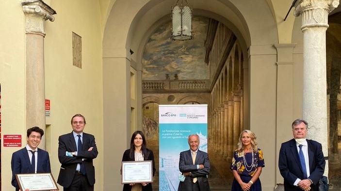 I premi della Fondazione Bsgsp ai neolaureati Ghiddi e Fragni
