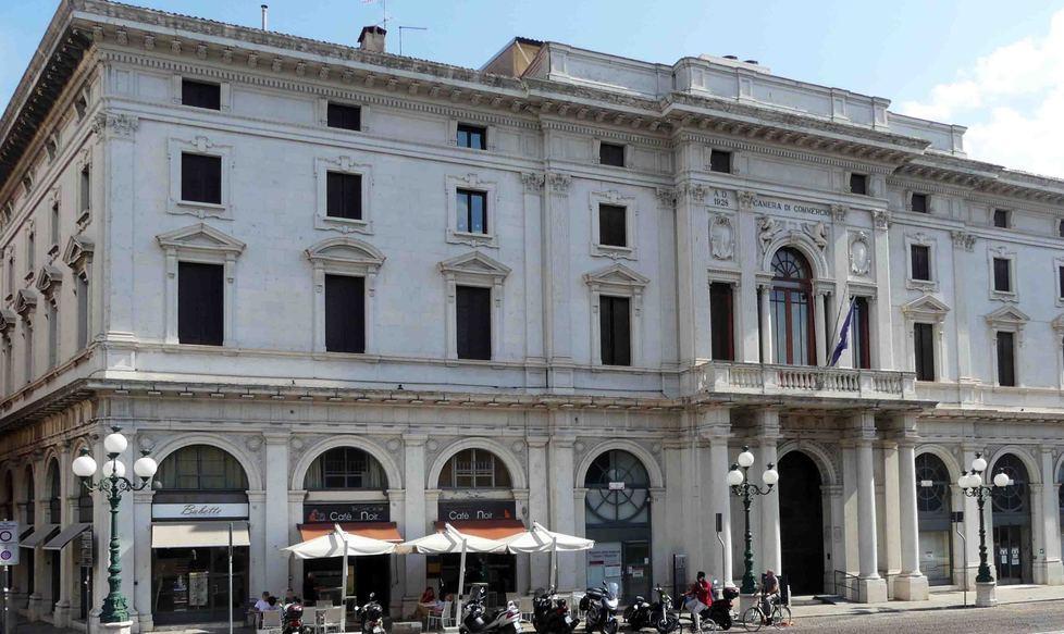 Camera di commercio Vertice decaduto ma i bandi vanno avanti 