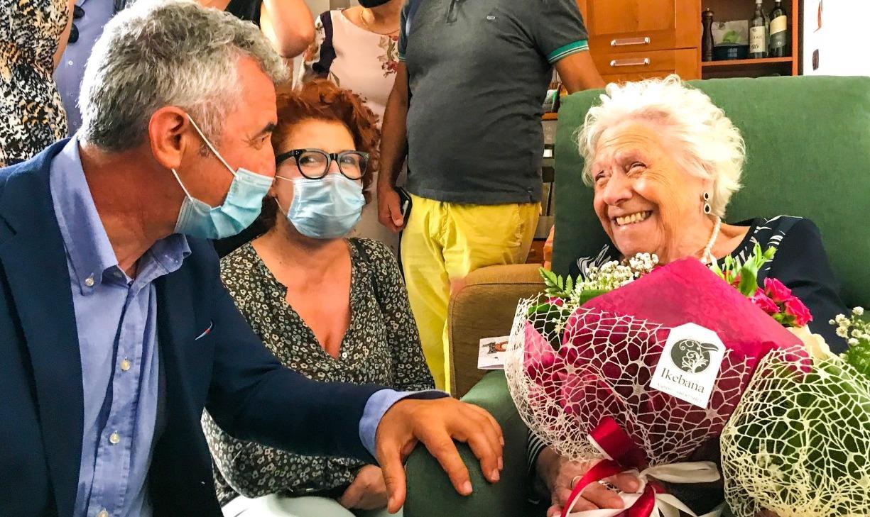 Una grande festa per i cento anni di Giovanna Mariani