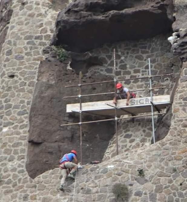 La statua della Madonna della Rocca ritorna a proteggere i castellanesi