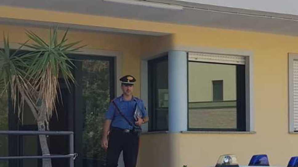 Truffa e furto, due denunce dei carabinieri