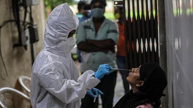 Coronavirus, India supera 5 milioni casi