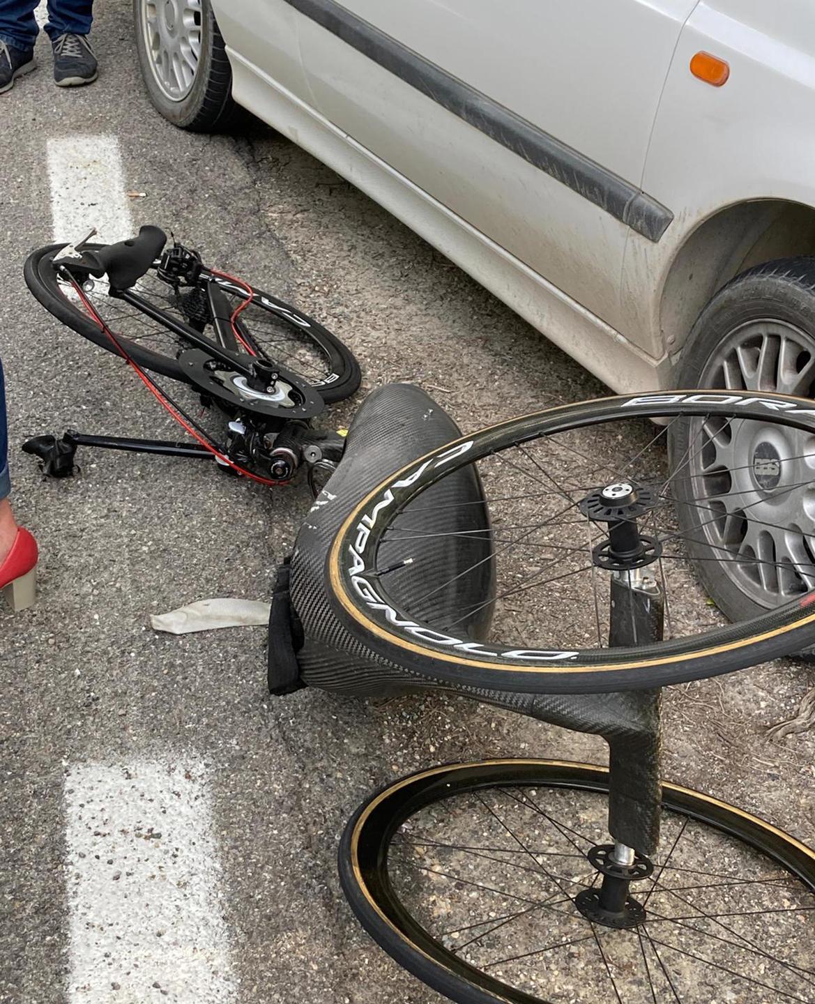 Zanardi, ecco la perizia sull'incidente. Velocità sostenuta e niente buche: due chiavi per la verità 