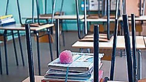 Saltano gli orali, slitta l’assunzione: “bloccati” 15 direttori dei servizi