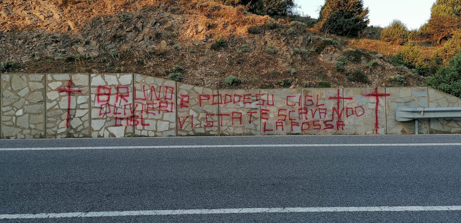 Nuoro-Lanusei, scritte minacciose contro i sindacalisti del caso Forestas