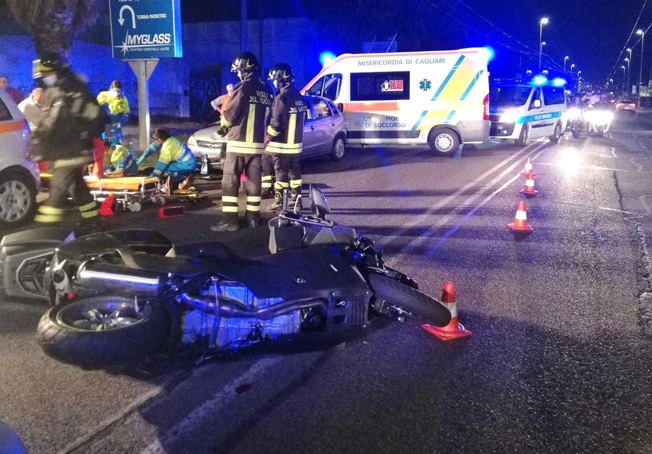 L'incidente di viale Marconi (foto rosas)