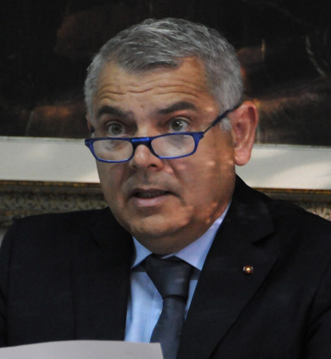 Il comitato in prefettura sul caso Orgosolo Deledda: «Entro il 17 possibili restrizioni»