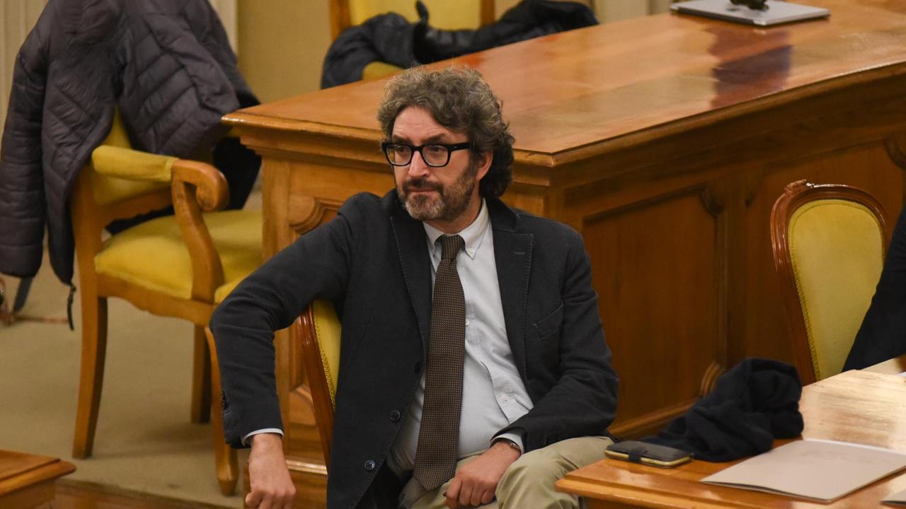 Appalti pilotati in Comune, l'assessore Tria rinuncia a difendere un indagato