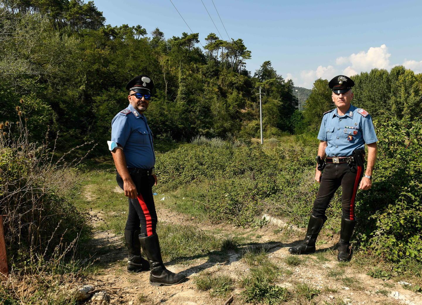 La centrale dello spaccio smantellata dai carabinieri 