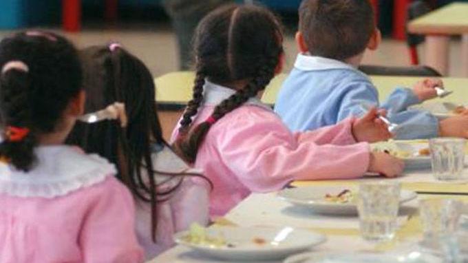 Mensa scolastica dal 5 ottobre Il pranzo è servito al banco