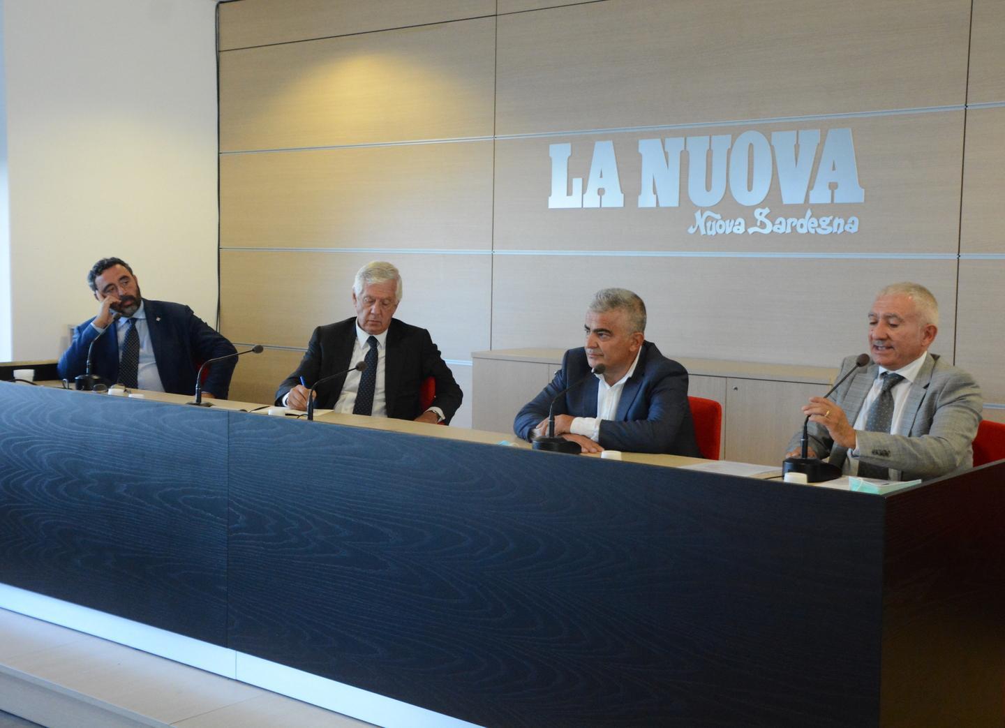 Dagli aspiranti senatori un Sì e tre No 