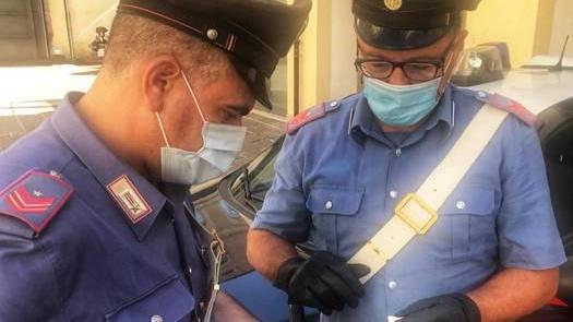 Spacciava cocaina accanto alla bocciofila a Carrara, fermato un 36enne
