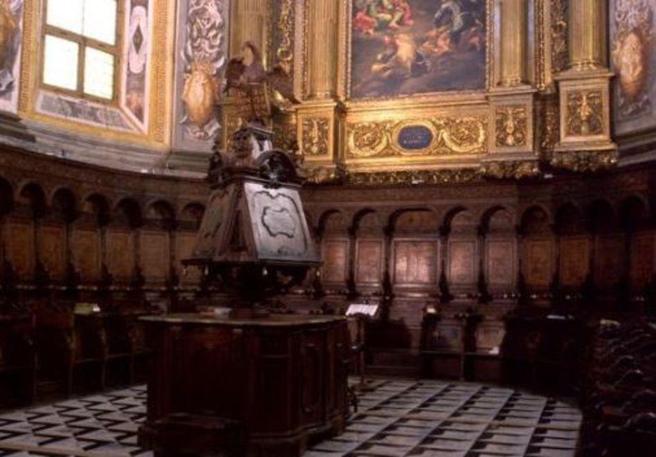 Sempre più su tra cupole e rosoni 