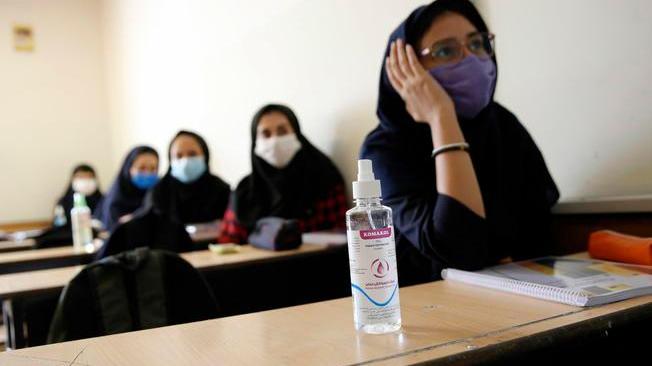 Coronavirus: oltre 3 mila casi in Iran, record da giugno