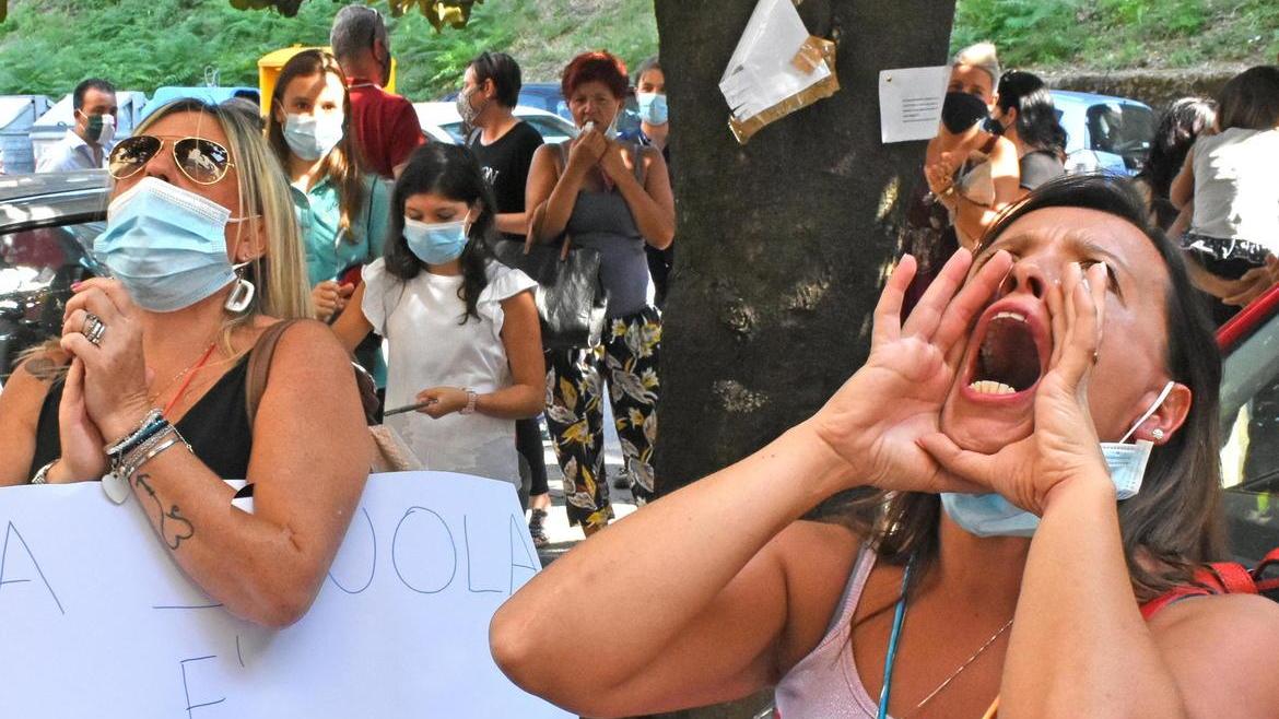 Ritorna la protesta dei precari «Errori e ritardi nelle nomine»