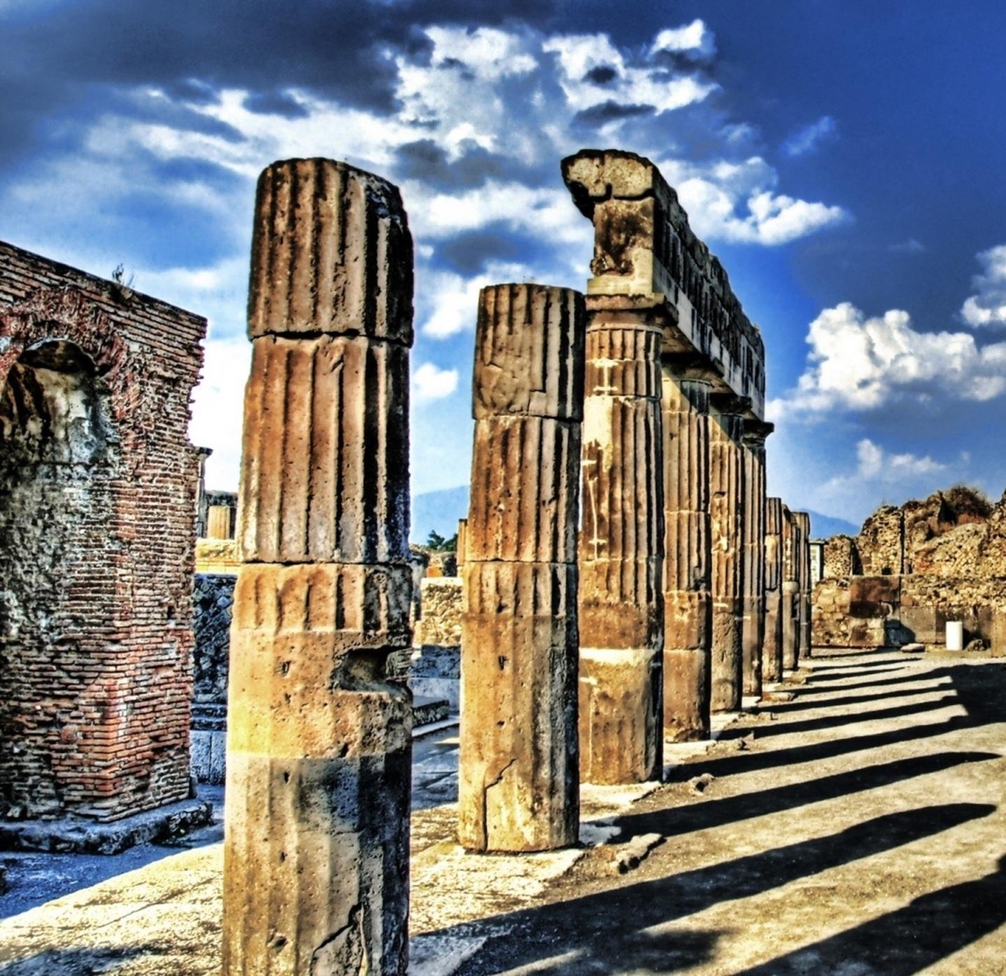 Pompei, il bando va sull’Economist 