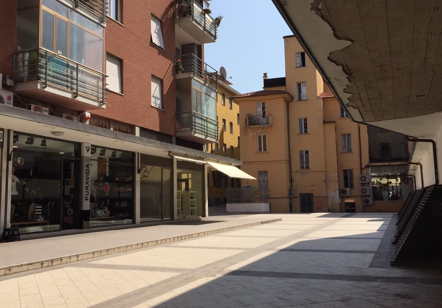 «Se ti affacci ancora sei morto»: baby gang terrorizza i residenti 