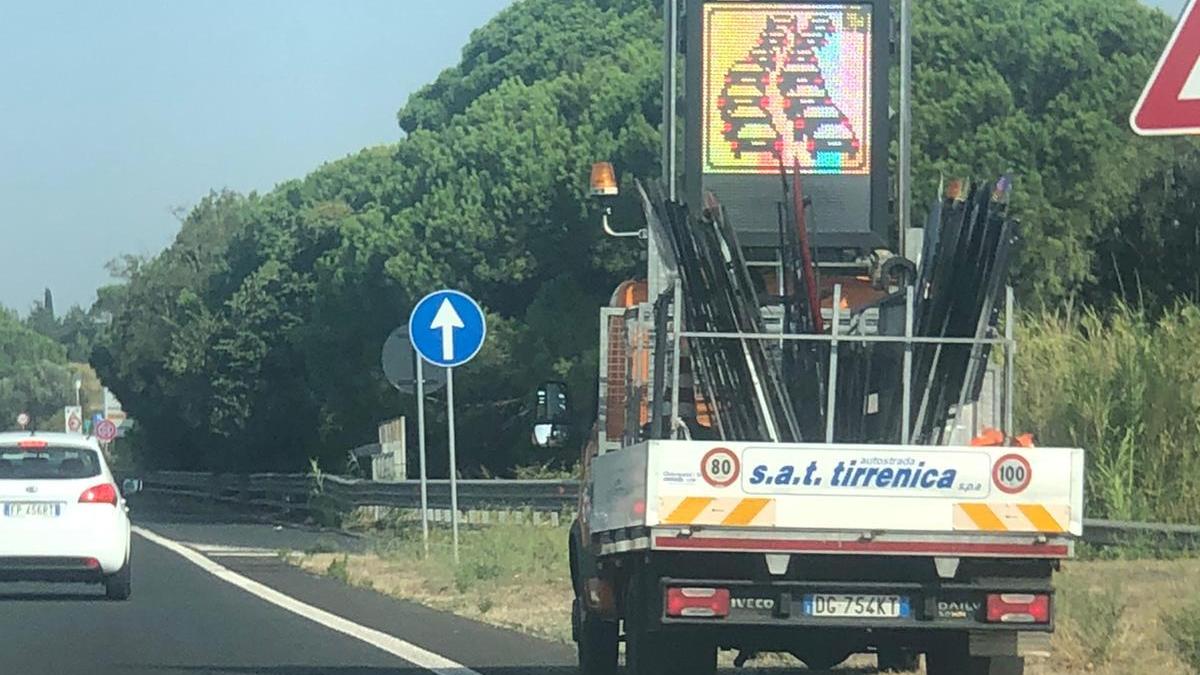 La coda sulla Variante da Cecina