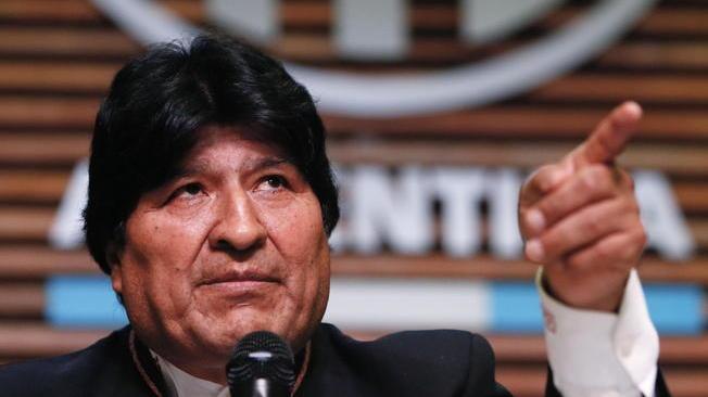 Bolivia: Morales, 'vinciamo le elezioni e torno da esilio'