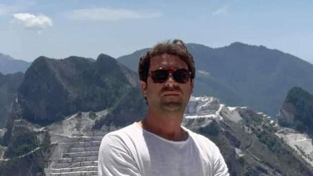 La rivolta di cavatori e marmisti contro gli ambientalisti: «Scendiamo in piazza anche noi contro gli anti cave»