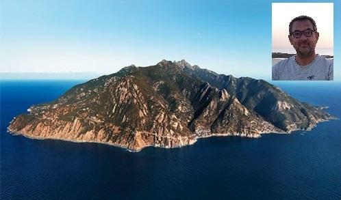 «Aiuto, sto imbarcando acqua»: velista francese disperso da giorni 