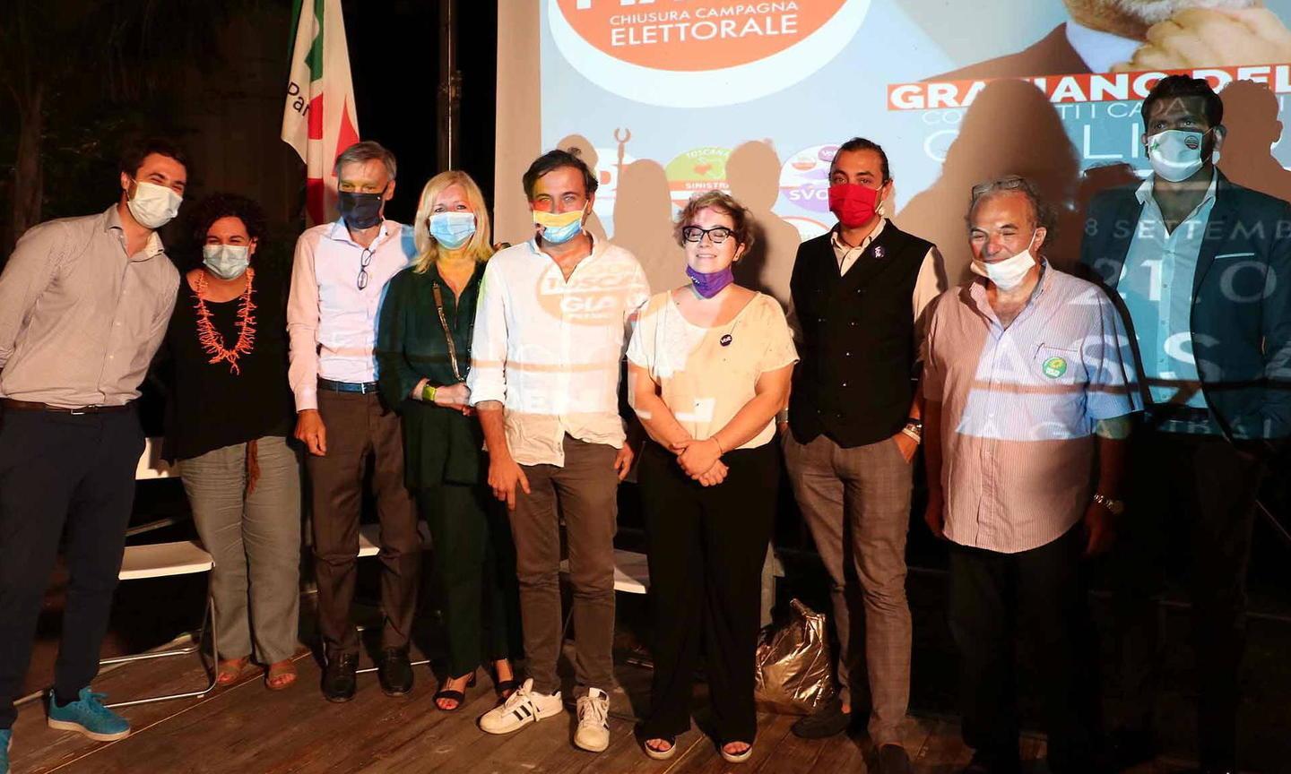 Duecento in piazza con Delrio «Toscani, non cedete alla Lega» 