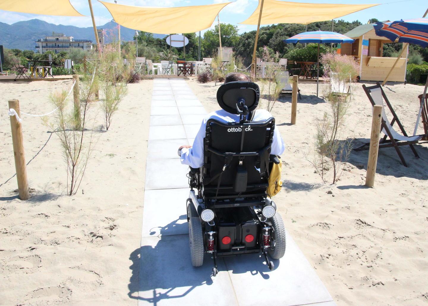 Essere autonomi nella disabilità Bando per i progetti di vita indipendente 