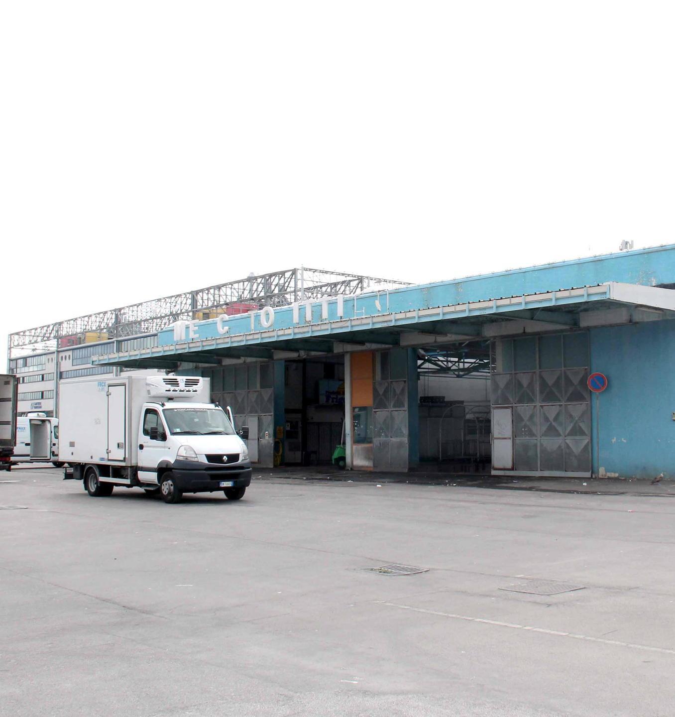 Porto al centro dello scontro tra candidati 