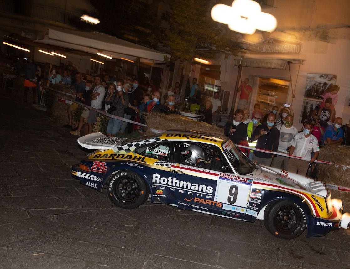 Trofeo Locman, show Porsche 911 Da Zanche-De Luis subito leader 
