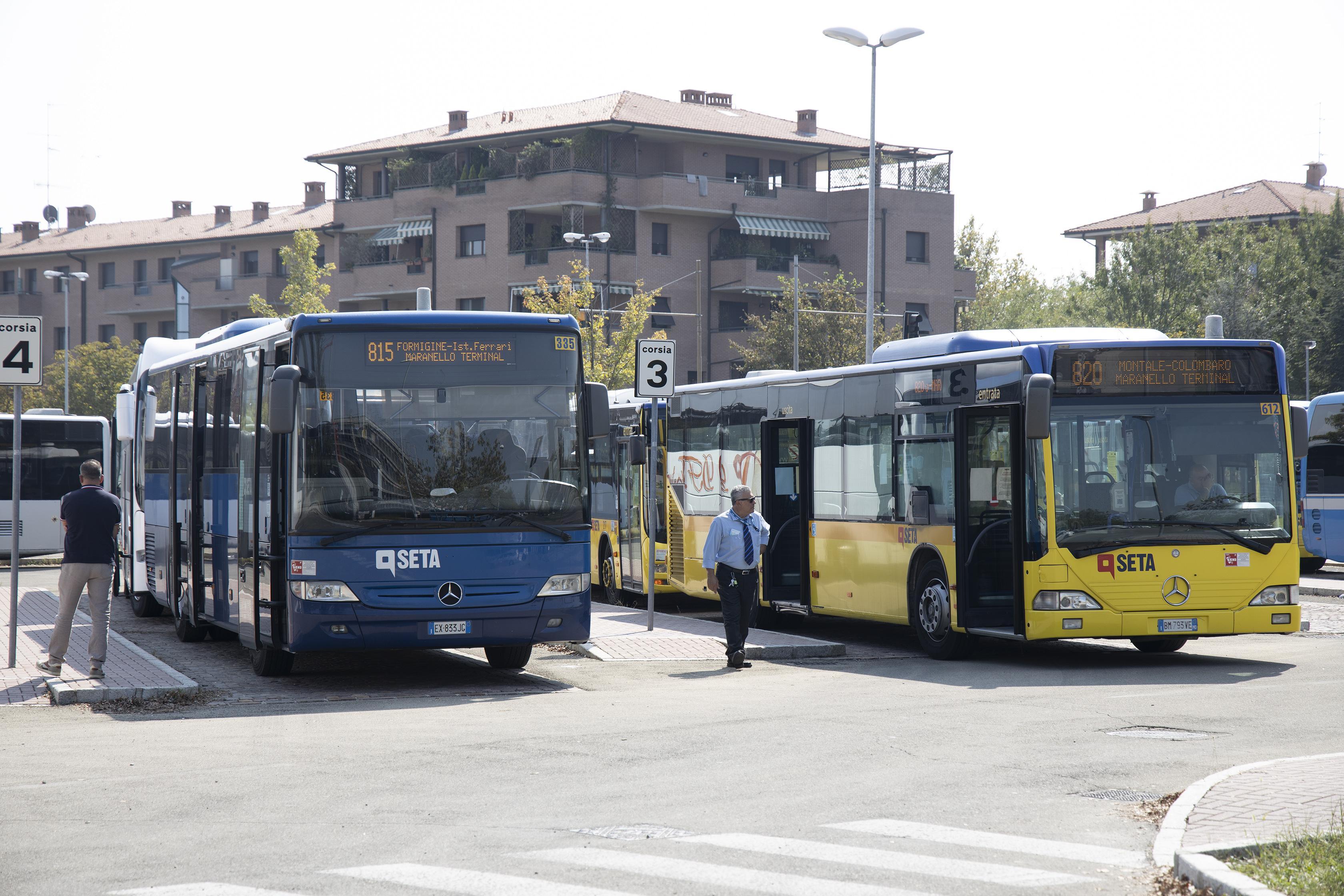 Modena Bus più vecchi e meno adatti ai disabili Ma i biglietti a Modena sono più cari